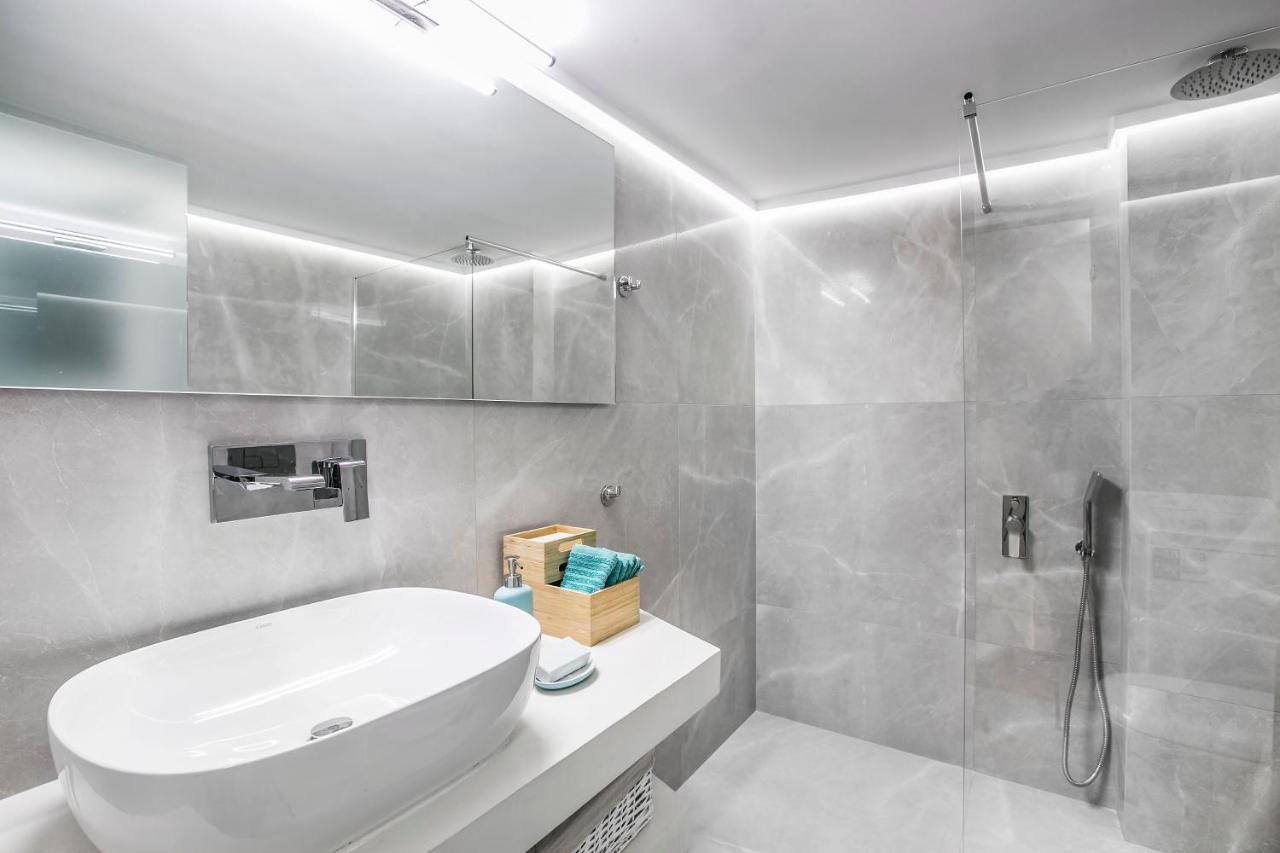 Modern Flat In The Grounds Of Acropolis Monuments -Armonia- Apartment Athens Exterior photo